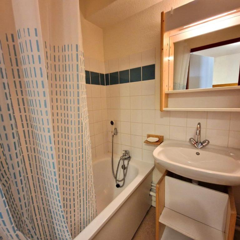 Charmant 3 pièces pour 6 pers. avec balcon, proche télésiège et centre, Modane - FR-1-265-212 - Appartement (6 Adultes) - 5