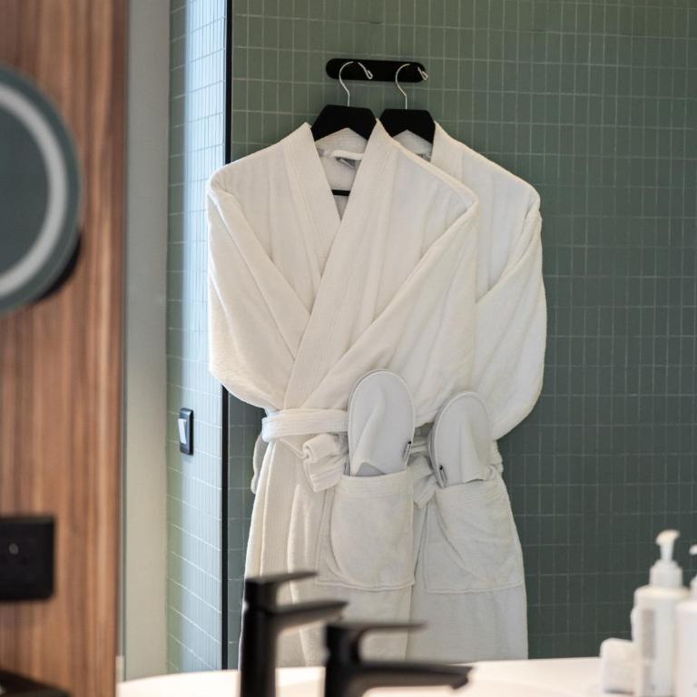 Radisson Hotel Reims - Suite Junior - 4