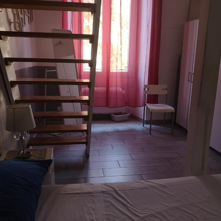 Casa Manzoni - Monolocale su 2 Livelli (4 Adulti) - 3