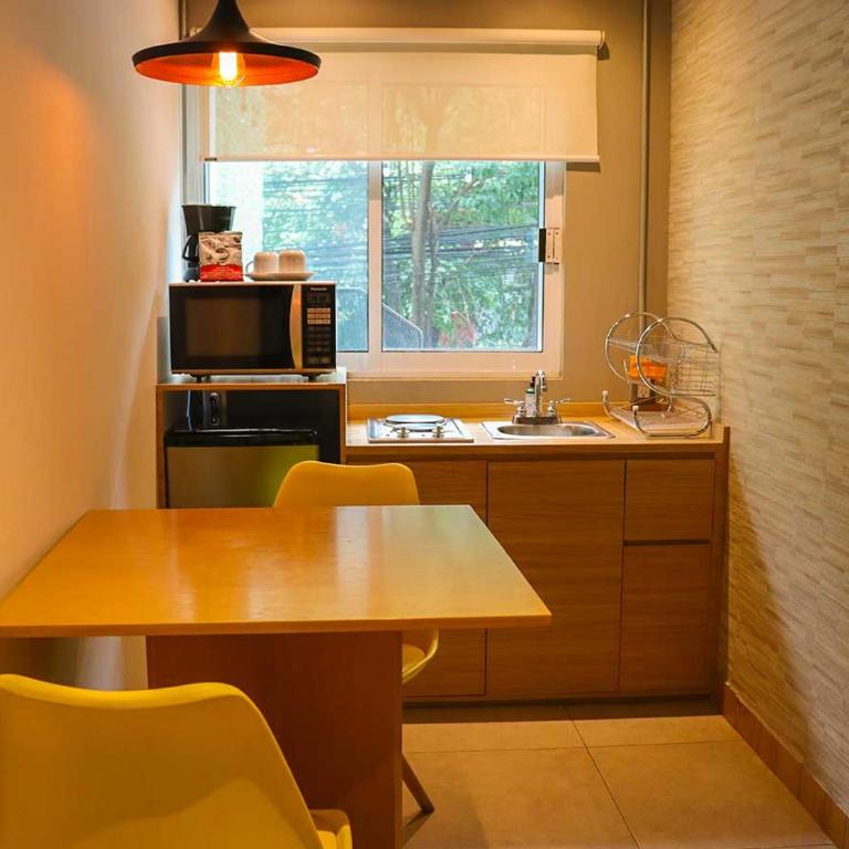 Hotel VIVE MX wtc CDMX, Trademark Collection by Wyndham - Queen Suite with Terrace - Non-Smoking - 10