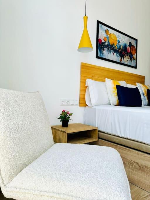 New Industrial Design Flat in Russafa SOHO - One-Bedroom Apartment - 8