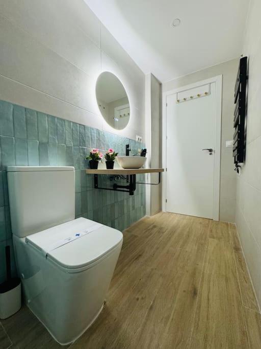 New Industrial Design Flat in Russafa SOHO - One-Bedroom Apartment - 19