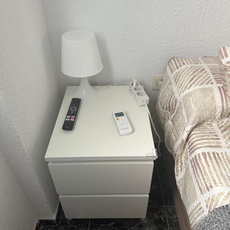 Almeria Centro habitacion privada en apartamento compartido - Standard Double Room with Fan - 6
