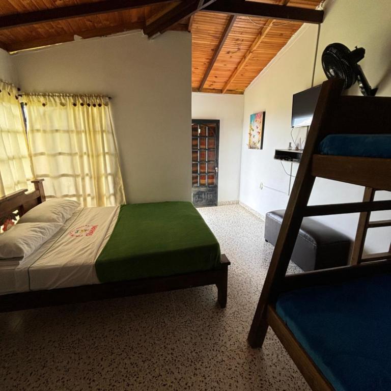 Finca Vacacional Guanani - Habitación Familiar - 5
