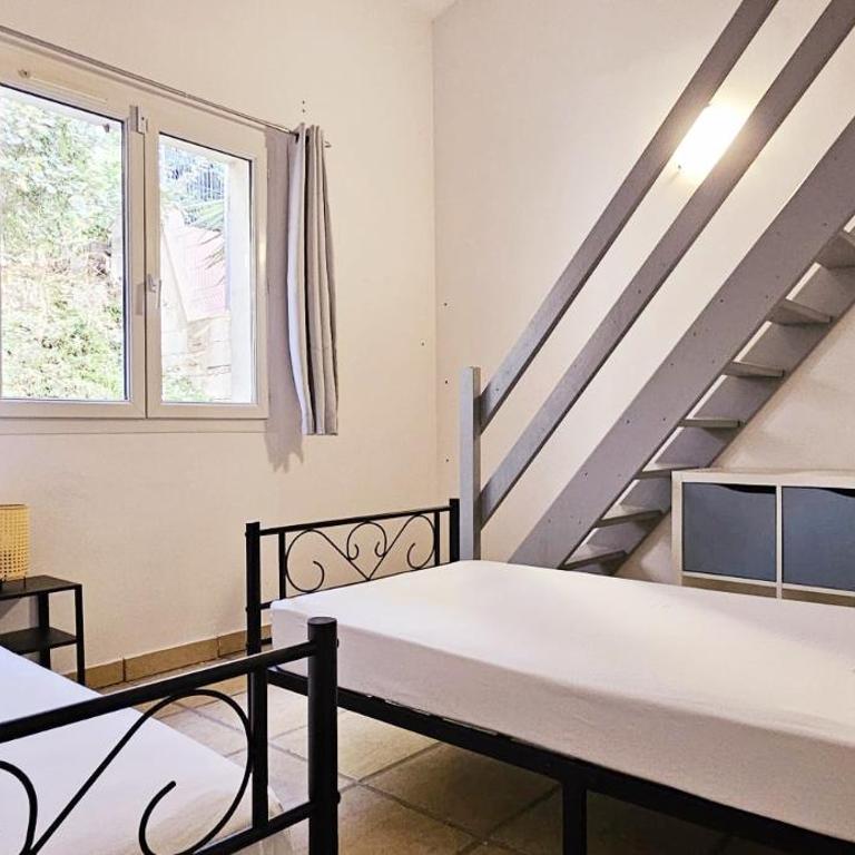 Villa Familiale Surequipée 16p Piscine Babyfoot Billard Boulodrome - Six-Bedroom House - 54
