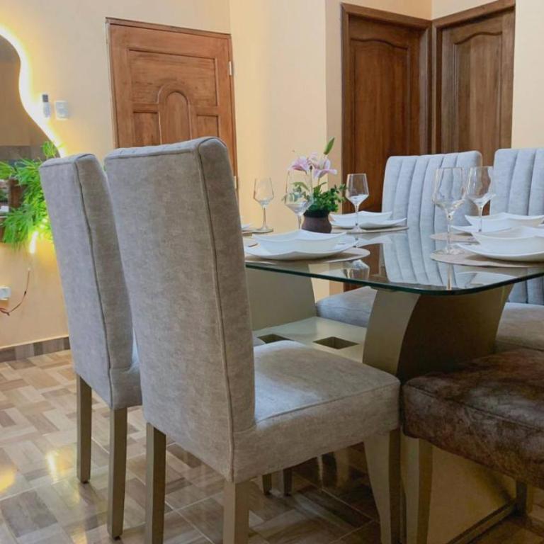 Departamento en San Cristóbal a 5 minutos del malecón, con 2 habitaciones, 4 camas, sala de estar, área de comedor, cocina equipada y excelente ubicación - Marysol - Galápagos Home - Two-Bedroom Apartment - 15