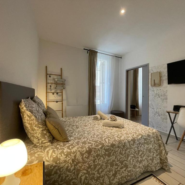 Joli appartement hypercentre T2, classé meublé de tourisme 3 avec parking gratuit - Appartement 1 Chambre - 19