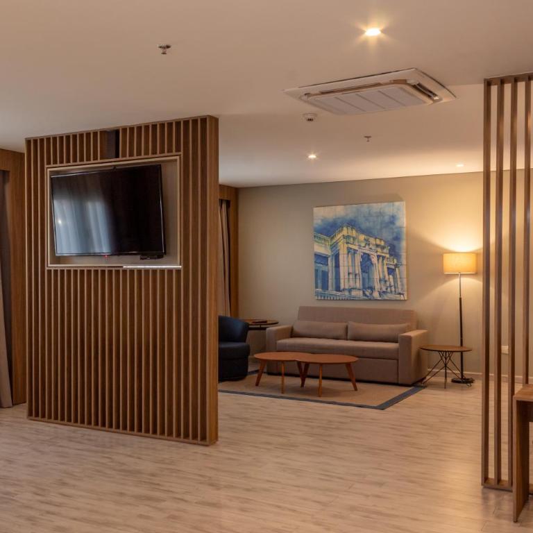 Tryp by Wyndham Asuncion - Habitación Premium con cama extragrande - no fumadores - 5