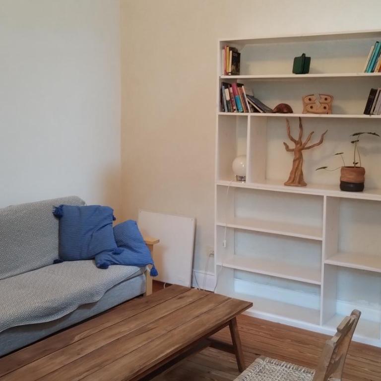 Bonito departamento con exterior y muy bien ubicado - Apartamento de 1 dormitorio - 42