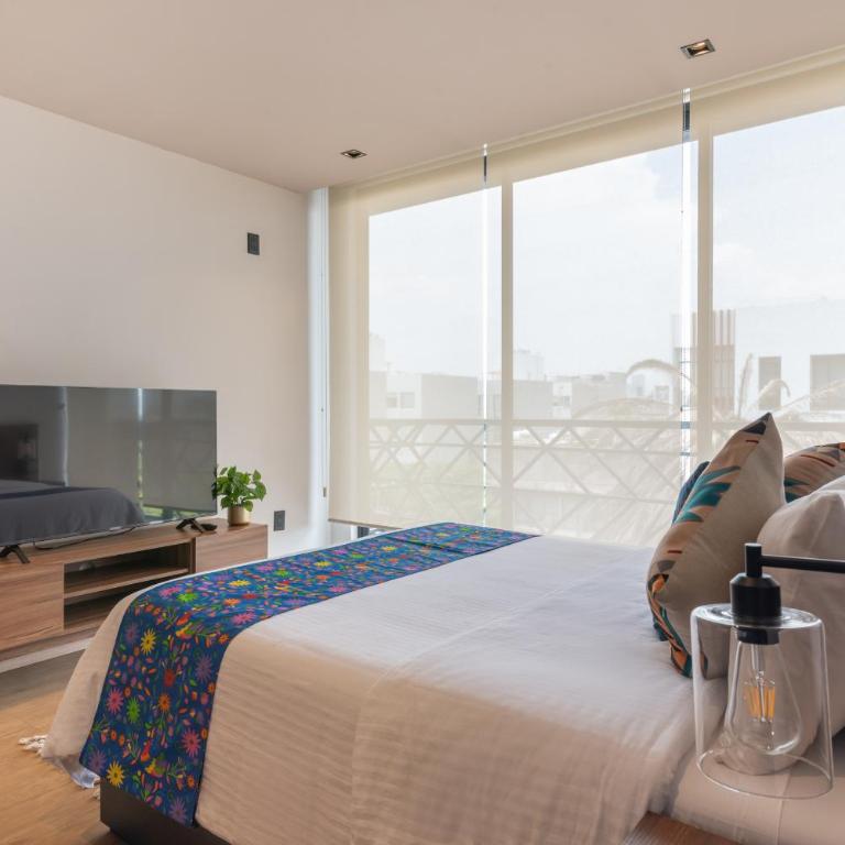 Be Local Aparthotel - Loft with balcony & kitchenette - 4