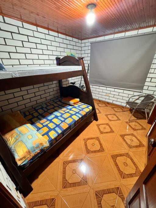 Paraje de Santa Ana - Casa de 4 dormitorios - 6