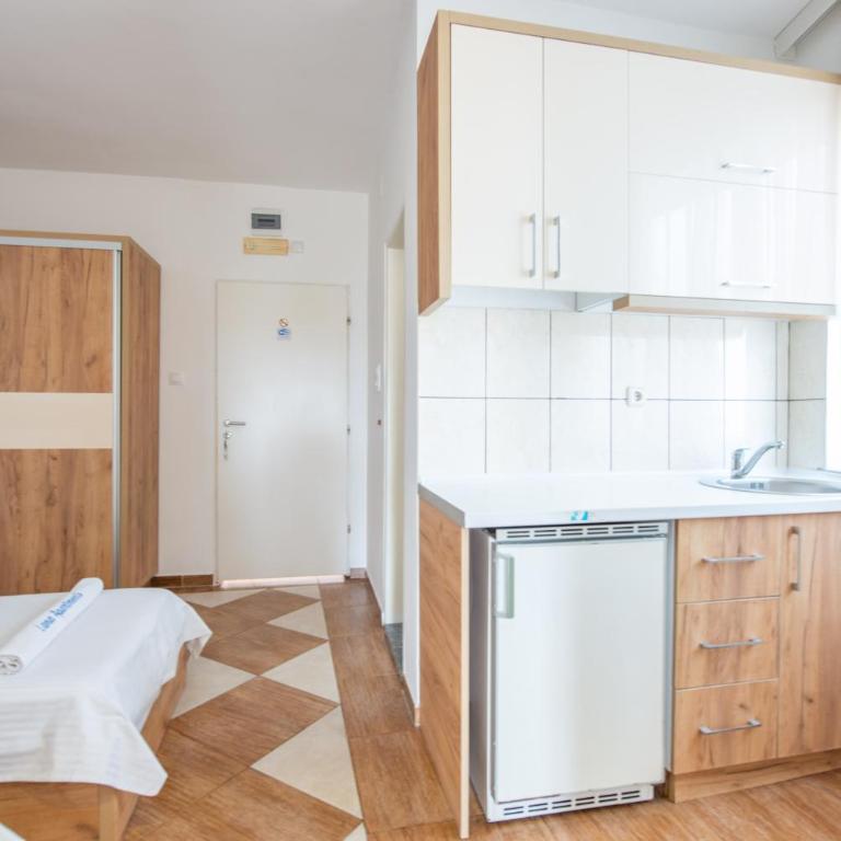 Lana Apartments Nr 12 - Two-Bedroom Apartment - 3