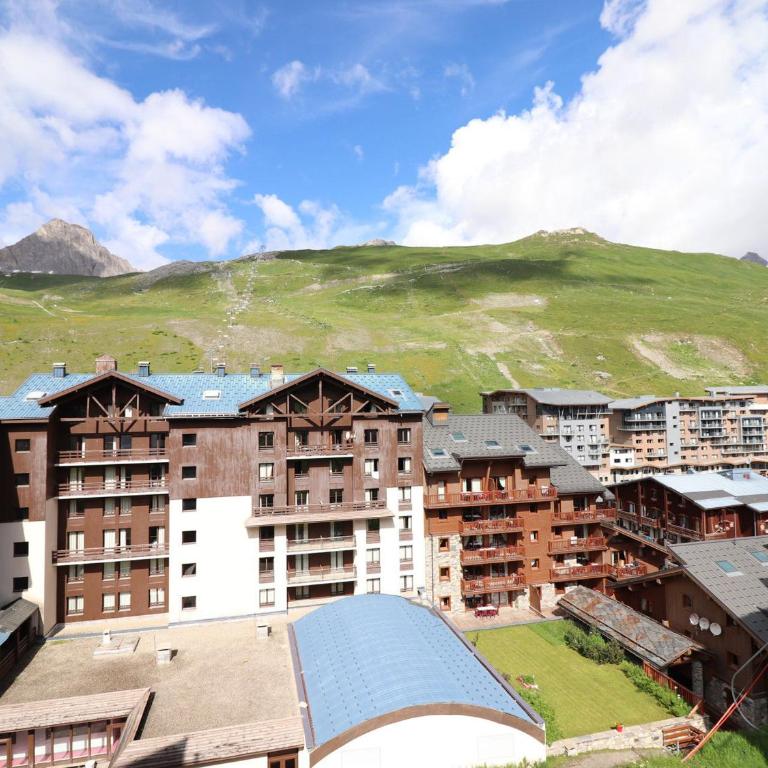 Appartement rénové 2 pièces, proche pistes, balcon - FR-1-502-575 - Apartment - 2