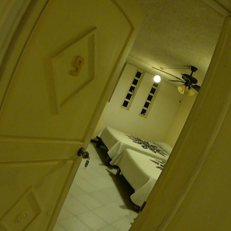 Hotel San Antonio Guanajuato - Family Room with Private Bathroom - 6