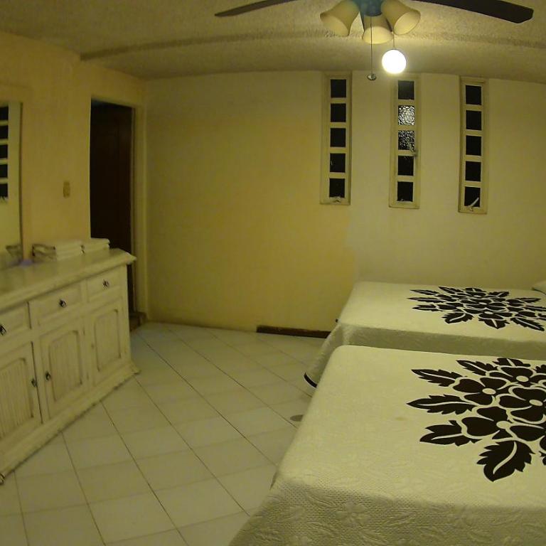 Hotel San Antonio Guanajuato - Family Room with Private Bathroom - 5