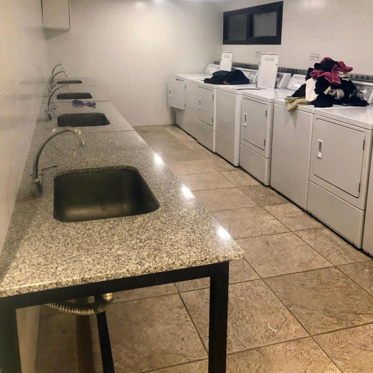 Exclusivo Monoambientes a Estrenar, Amenities Premium, Cochera Opcional, Inmejorable Ubicación a 200 metros del Mar, Depto OCEANA - Apartamento de 1 dormitorio - 49