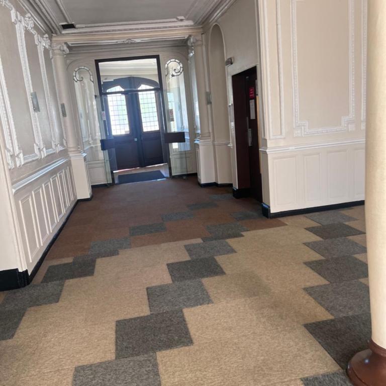 LE SPLENDID - Hypercentre - Proche Opéra & Parcs - Thermes - Appartement 1 Chambre - 84