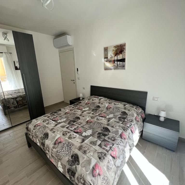 Black&White House Appartamento con posto auto - Appartamento con 1 Camera da Letto - 21