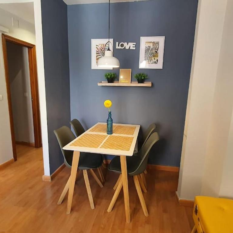 Aloja T Elvira - Two-Bedroom Apartment - 15