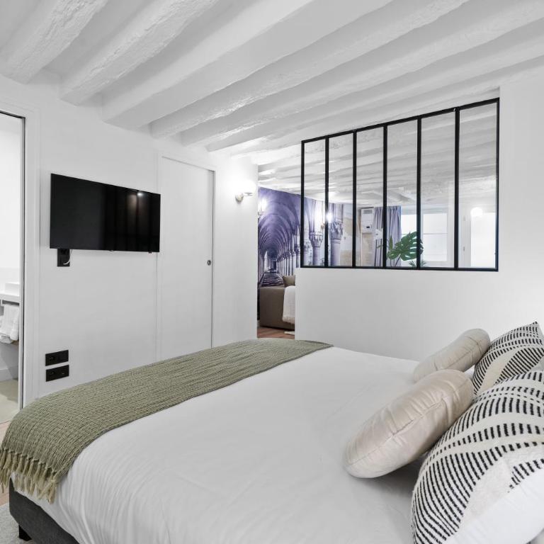 Paris Central Gem 9 Min Walk to Notre-Dame and Louvre - Appartamento Deluxe con 1 Camera da Letto - 11
