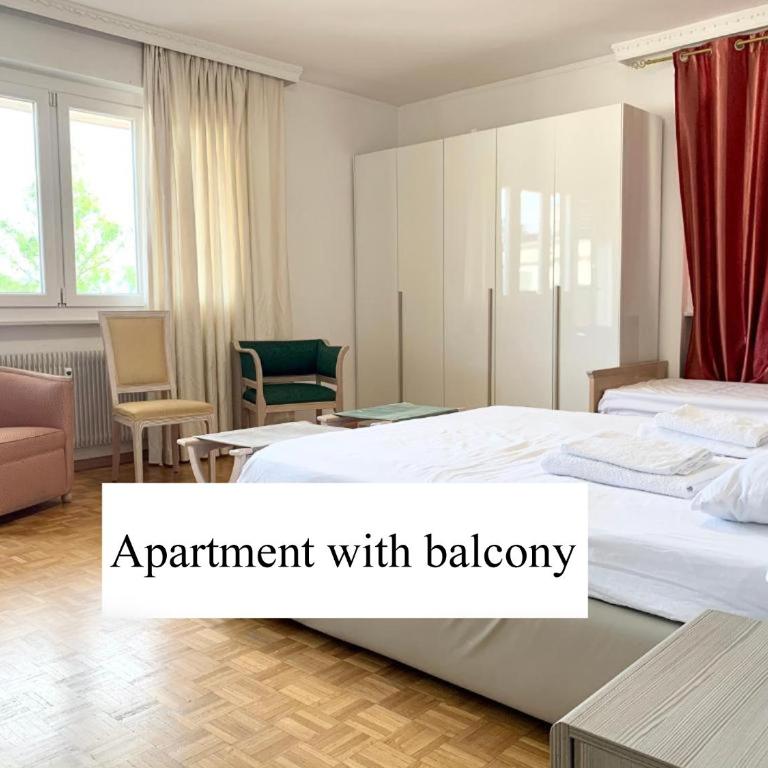 Appartamento Bolzano - Vittorio Veneto - Parcheggio incluso - Two-Bedroom Apartment with Balcony - 2