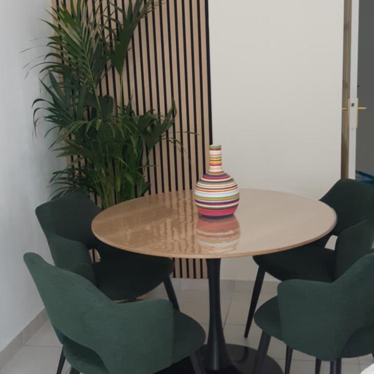 Appartement T2 meublé Vannes proche gare - Appartement 1 Chambre - 15
