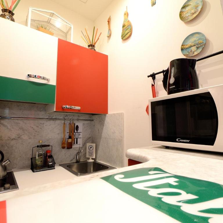 Bellissimo Mini Appartamento a Tema Bandiera Italiana, Potente Wi-Fi, 3 linee metropolitane dietro casa, Collegato Direttamente con Aeroporto di Malpensa e Rho fiera - Appartamento con 1 Camera da Letto - 17