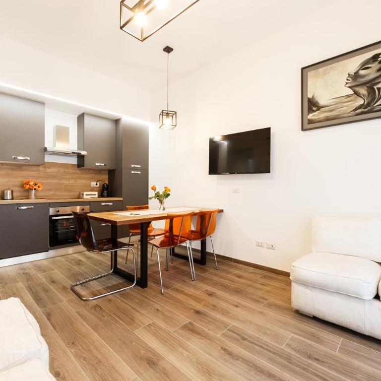 Maison Chic Cornelia - San Pietro - Appartamento con 2 Camere da Letto - 5