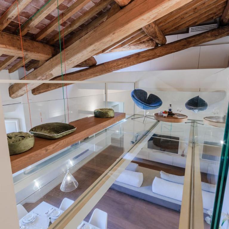 Sabrina, Modern 3 Bedrooms Apartment with Elevator - Three-Bedroom Apartment - 17