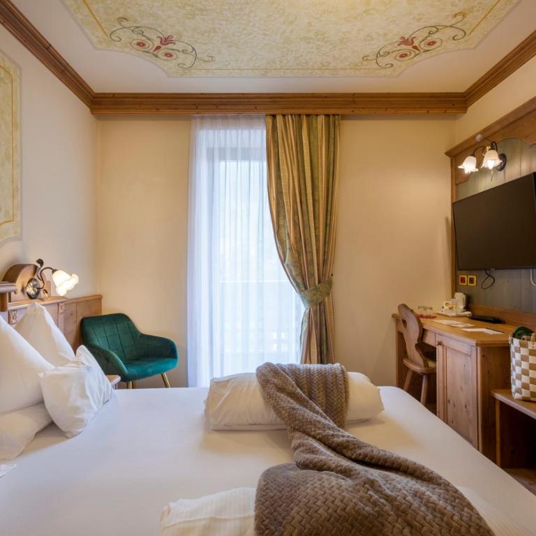 ADLER MERYEM wellness hotel - Andalo - Camera Matrimoniale/Doppia con Letti Singoli con Accesso Spa - 1