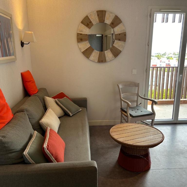 Cosy plage - Apt entièrement climatisé avec piscine partagée et garage clos - Appartement 2 Chambres - 18