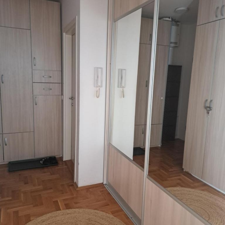 Belgrade Stepa Stay - Apartman sa 2 Spavaće Sobe i Terasom - 14