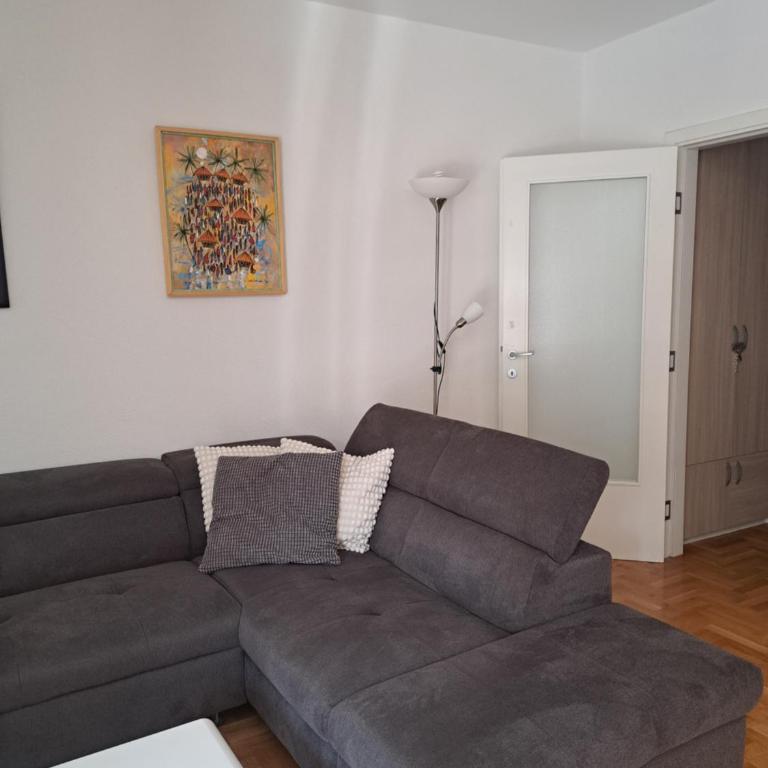 Belgrade Stepa Stay - Apartman sa 2 Spavaće Sobe i Terasom - 2