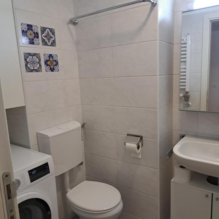 Belgrade Stepa Stay - Apartman sa 2 Spavaće Sobe i Terasom - 12