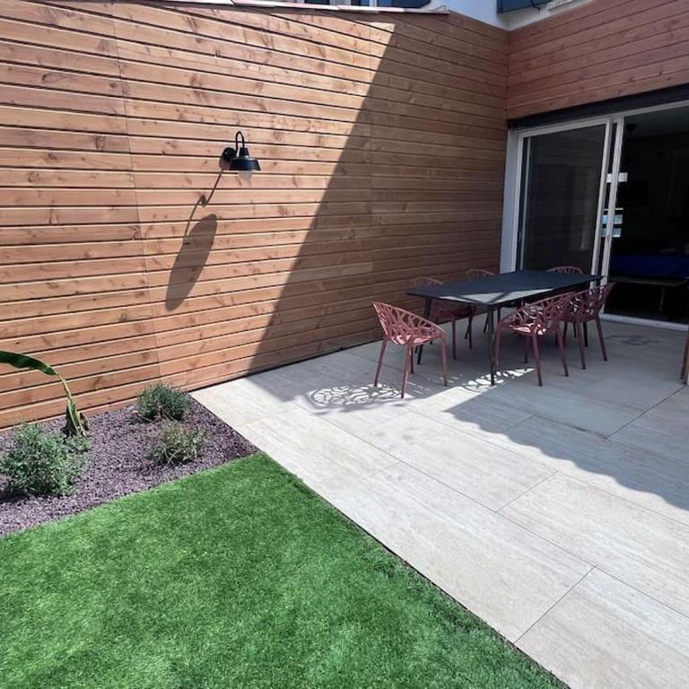 Maison climatisée, piscine, à 5 minutes des Grands Buffets - Villa - 20