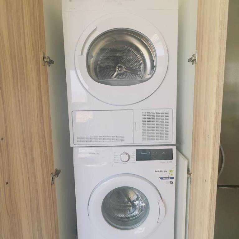 Ático a 50m del mar. Parking Gratis. A/C - Apartamento de 3 dormitorios - 27