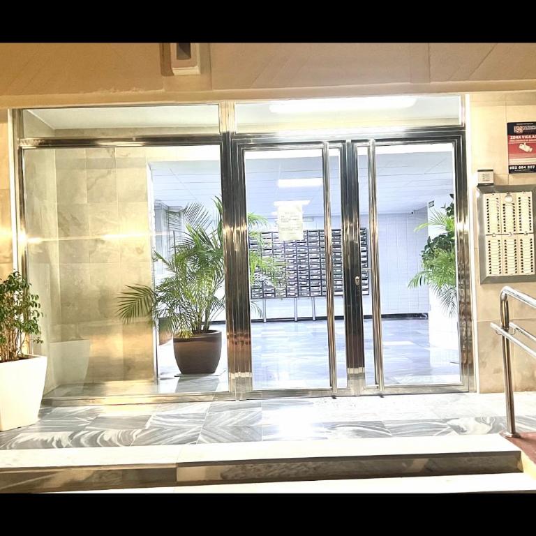 MARBELLA BEACHFRONT- Apartamento junto a la playa y con impresionantes vistas al mar - One-Bedroom Apartment - 22