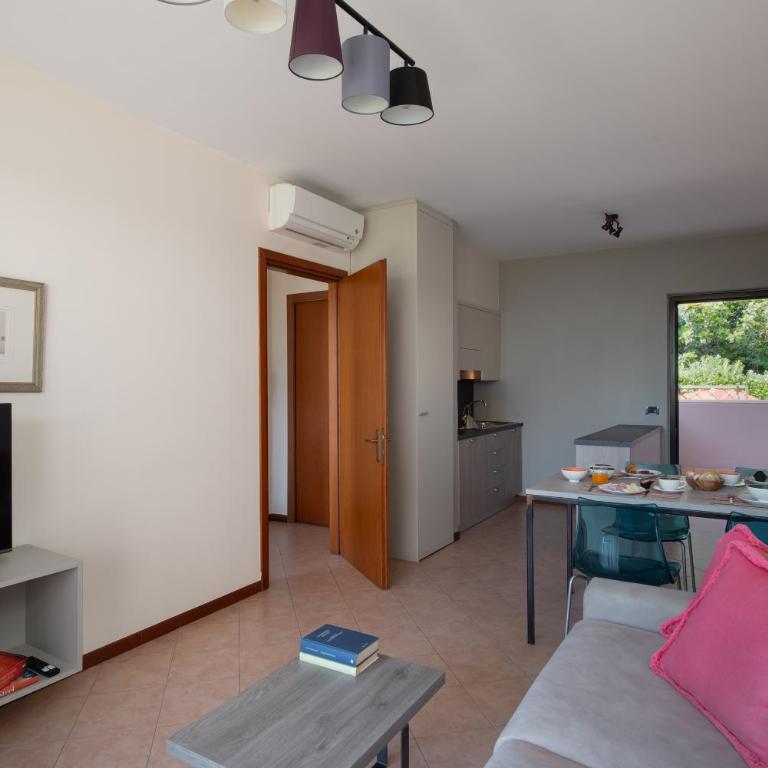 Il Sogno Apartments - Appartamento con 2 Camere da Letto e Vista Giardino - 8