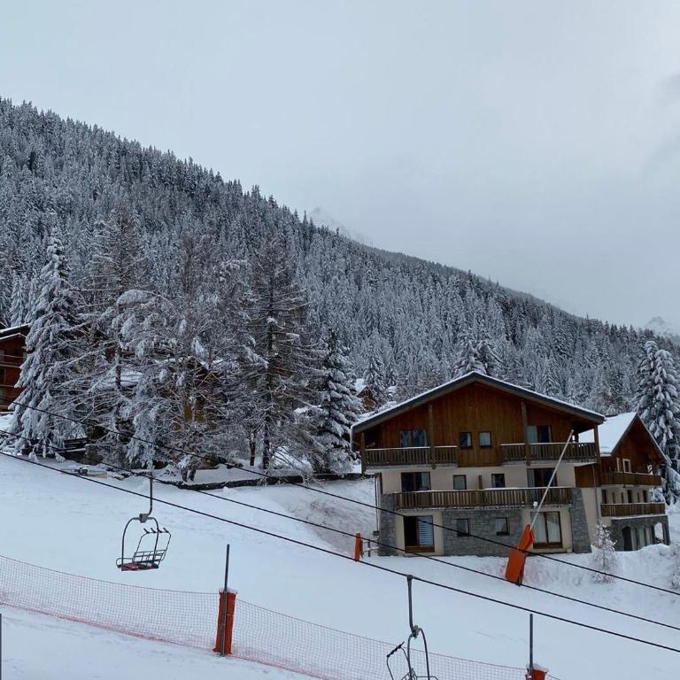 Studio de 17m² pour 3 pers, balcon, Valfréjus - FR-1-265-231 - Studio - 13