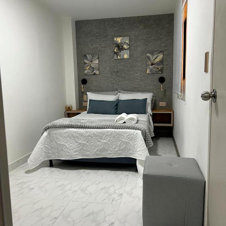 Provenza Medellin Hotel Boutique - Superior Double Room - 2