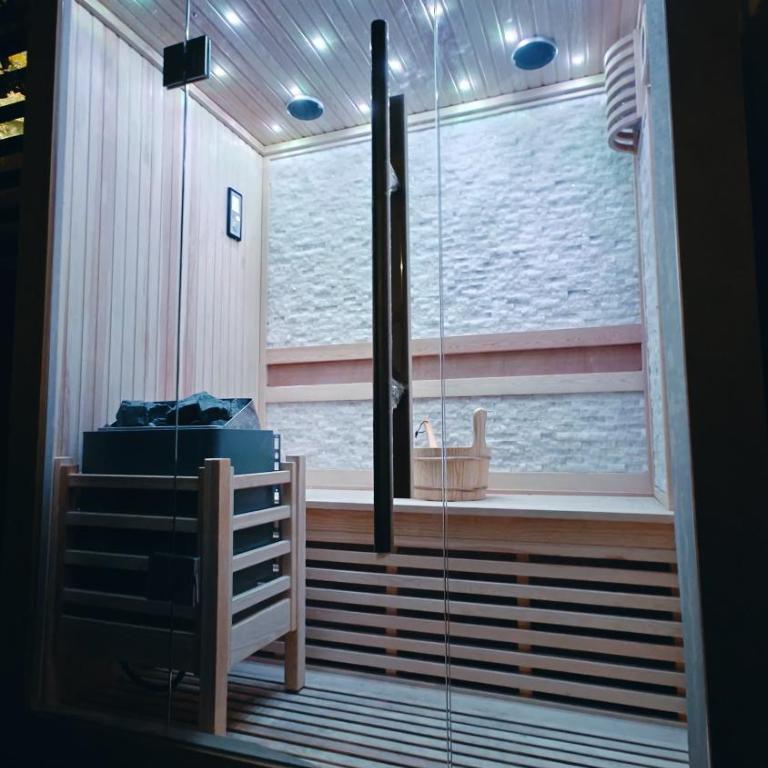 Olive Whisper Rome Garden and Sauna - One-Bedroom Apartment - 29