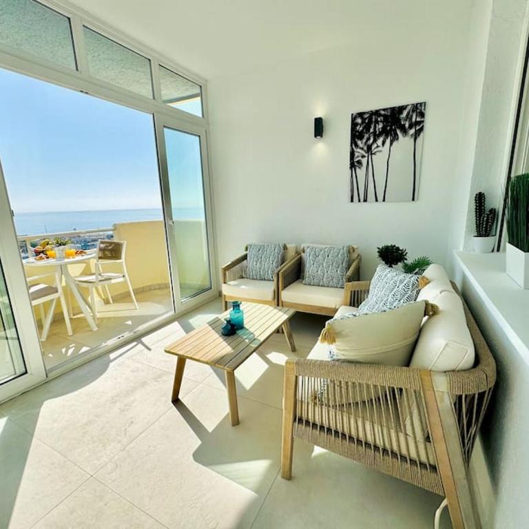 Fantástico apartamento en Estepona Magníficas vistas - Apartamento de 1 dormitorio - 2