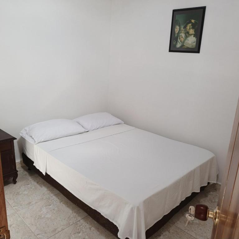 Comodas y agradables Habitaciones en Chipre - Habitación Doble - 3