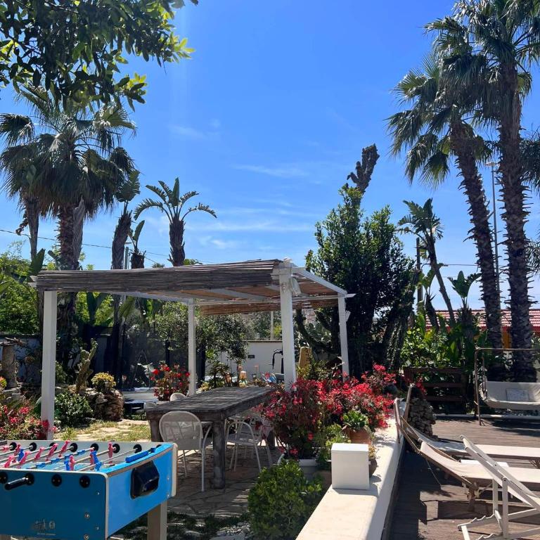 Villa Casa Vacanze Fiore - Appartamento con 2 Camere da Letto e Giardino Privato - 67