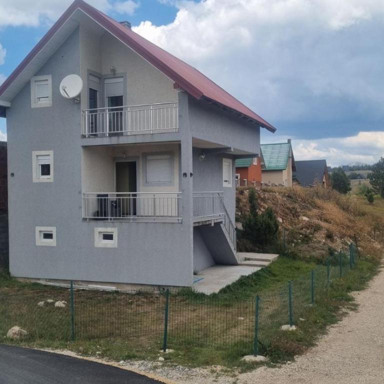 Vila Đurović - Three-Bedroom House - 2