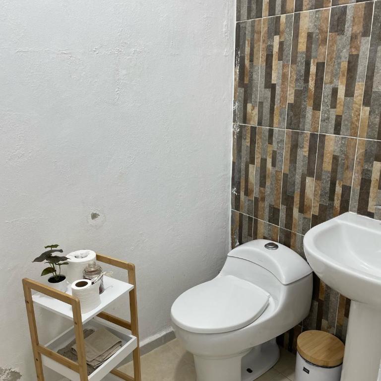 Casa Azul en Cancún - Two-Bedroom House - 7