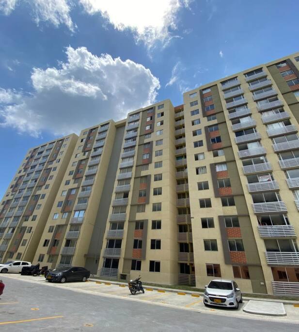 Apartamento en Barranquilla muy bien ubicado - Apartamento de 2 dormitorios - 11
