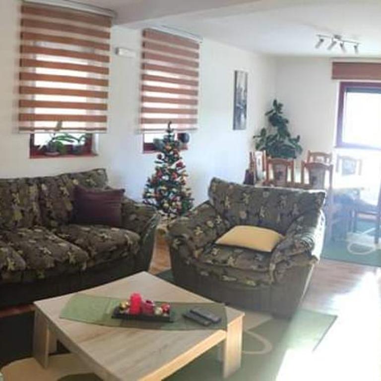 Kuća za odmor - Two-Bedroom House - 4