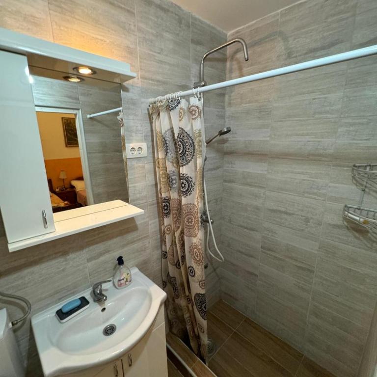 The Gates HOSTEL 2 - Krevet na Sprat u Muškoj Spavaonici - 14