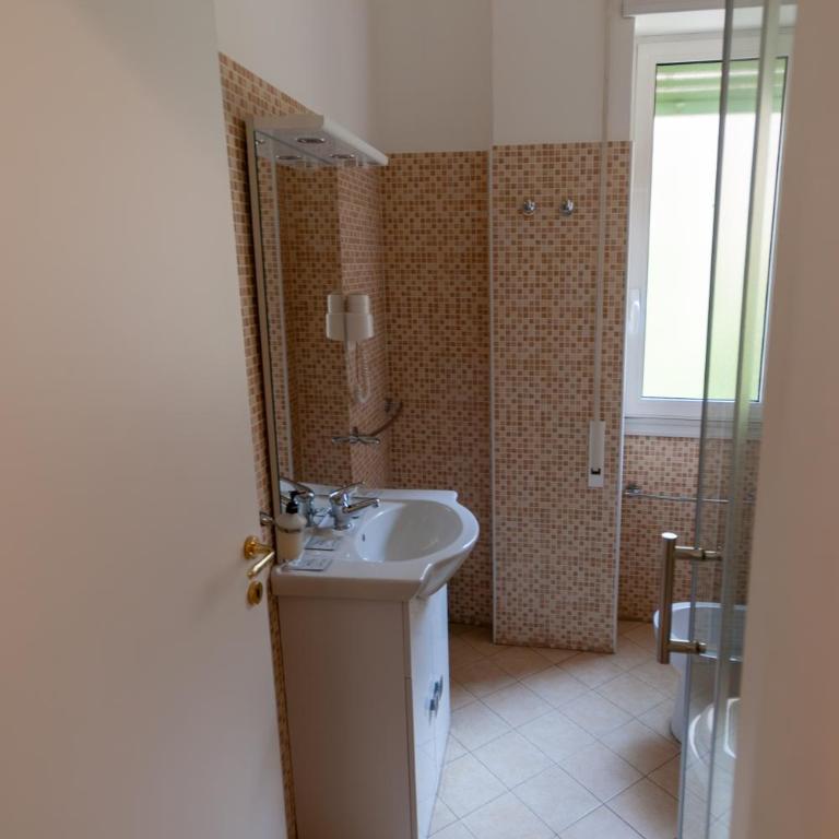 Magna Cura - Quadruple Room - 8